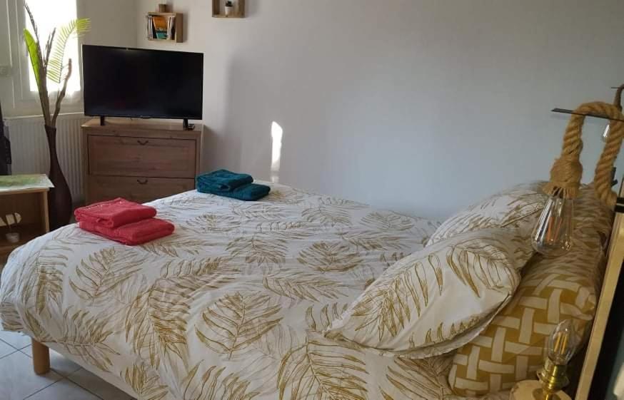 Bed and Breakfast Le Kalarino Saint-Remeze Exterior foto